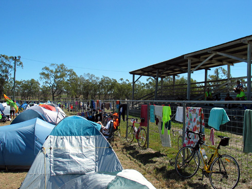 cq2004/images/day7washing.jpg